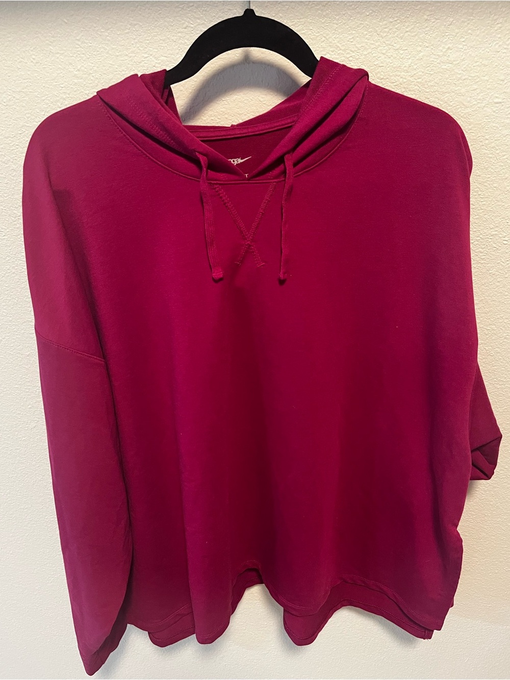 Nike Yoga Women’s Hooded Pullover Sweatshirt - Magenta